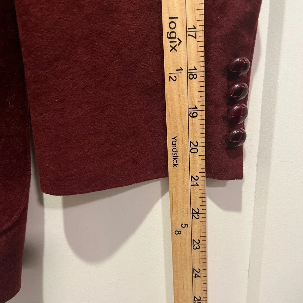 Vintage McGregor Men Burgundy Faux Suede Blazer Sport Coat 42R Made in USA Retro
